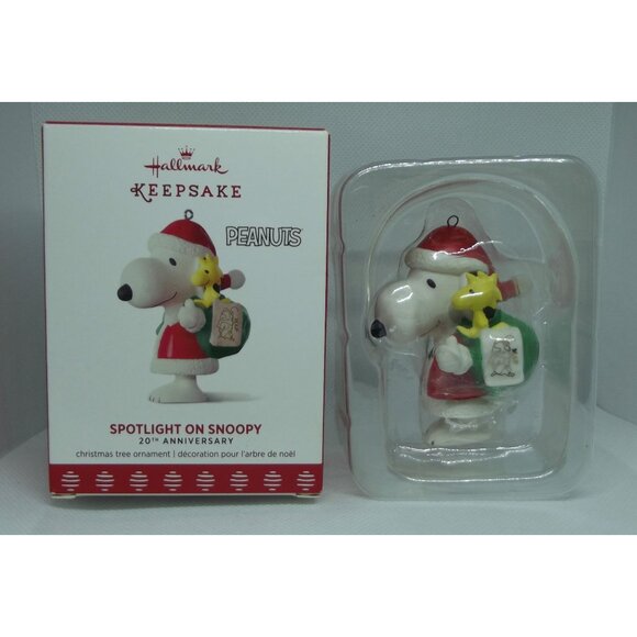 Hallmark Ornament 2017 Spotlight on Snoopy 20th Anniversary Christmas Woodstock - Picture 4 of 15